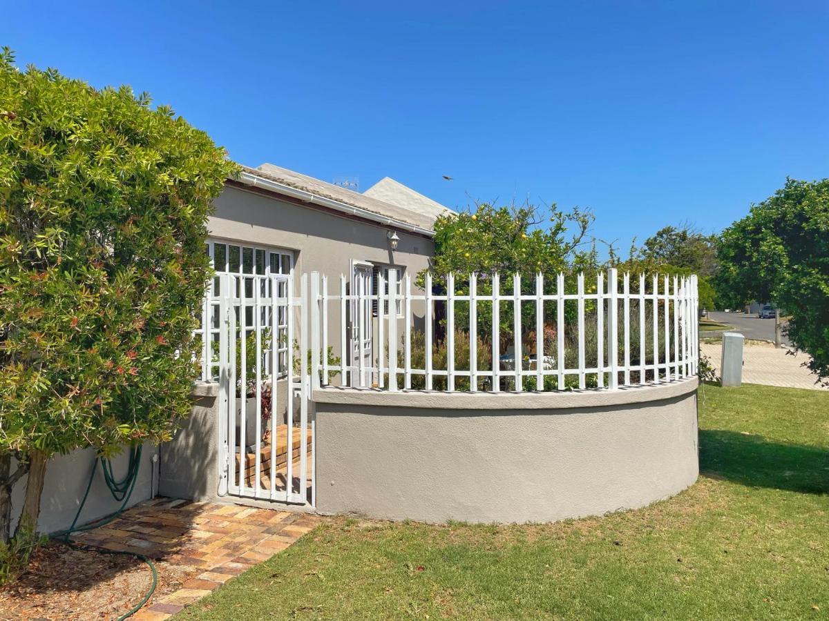 Lemon Tree Cottage Edgemead Екстериор снимка